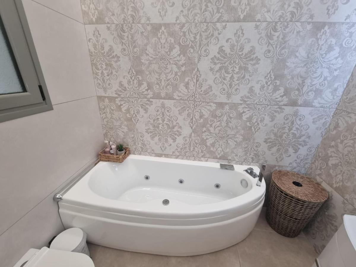 Agora Luxury 1 Loutraki (Corinthia)